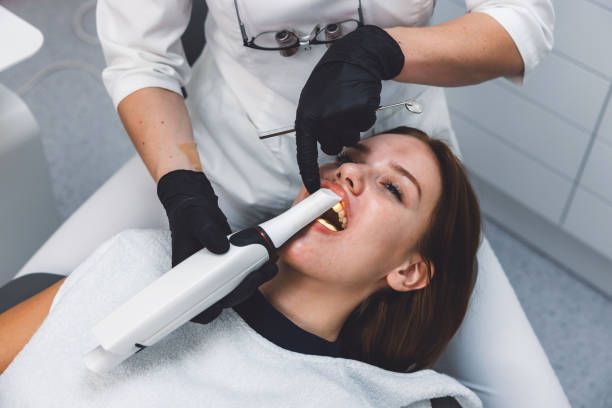 Best Emergency Dental Care for Broken or Chipped Teeth in Riverside, CT
